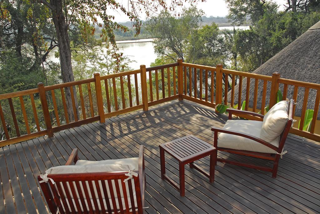 Divava Okavango Resort And Spa Bagani Ngoại thất bức ảnh